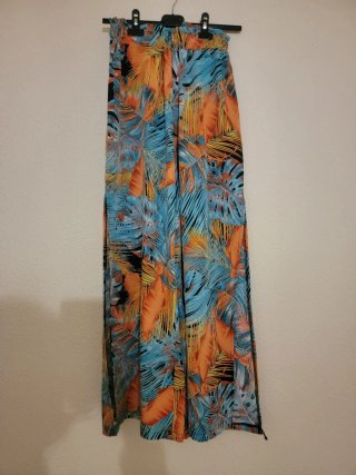 Pantalón palazzo estampado tropical