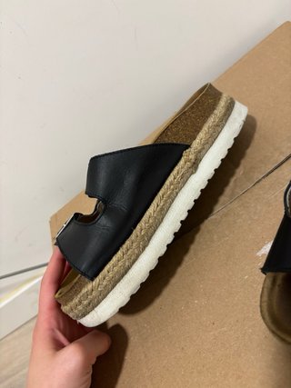 Sandalias cuña negras plataforma