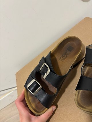 Sandalias cuña negras plataforma