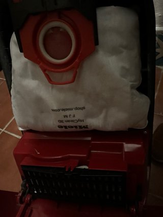 Aspiradora Miele Roja Special