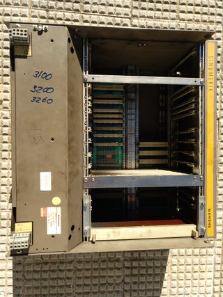 CNC  Sinumerik 3 T y fuente alimentación Simoreg