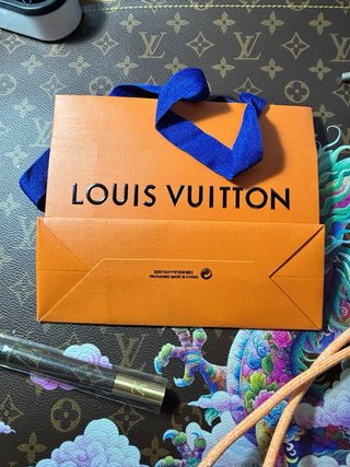 Bolígrafo Louis Vuitton Marrón y Dorado