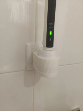 Soporte enchufe Oral-B impreso en 3d (colores)