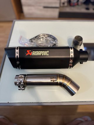 Escape Akrapovič Suzuki GSX-S 750