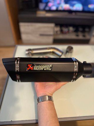 Escape Akrapovič Suzuki GSX-S 750