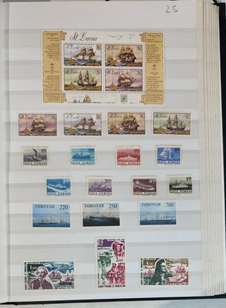 Sellos de barcos de distintos países.