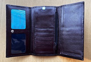 Cartera Nikol's Piel Vaca Burdeos oscuro