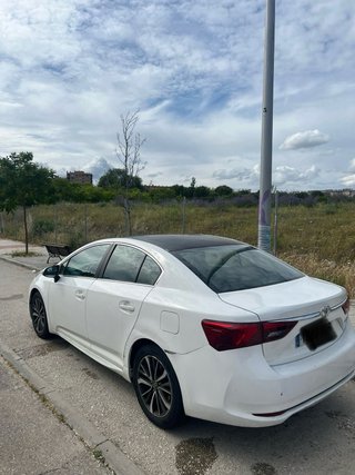 Toyota Avensis 2017