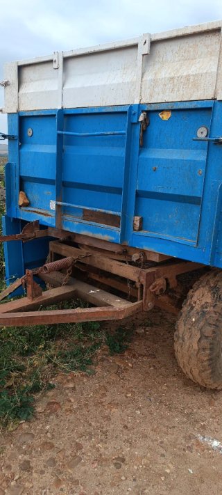 Remolque agrícola 6000 kg