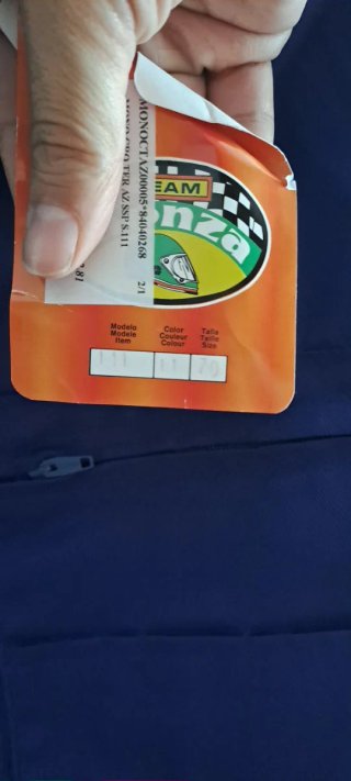 Mono de trabajo azul