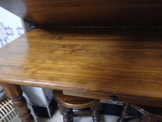 Mesa de cocina de madera