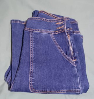 Pantalón acampanado talla 36 (S)
