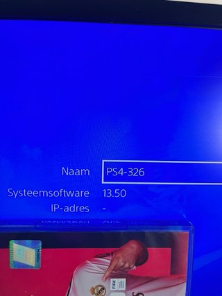 PS4 Pro (PlayStation 4) Nera + 2 Giochi FIFA