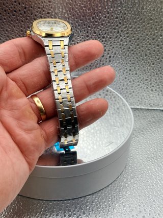 Reloj Poedagar Dama Oro y Plata