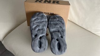 Adidas Yeezy Foam Runner MX Granite Talla 39