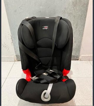 Silla de coche Römer púrpura