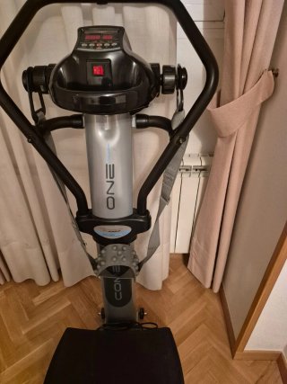 Máquina vibratoria BH Fitness