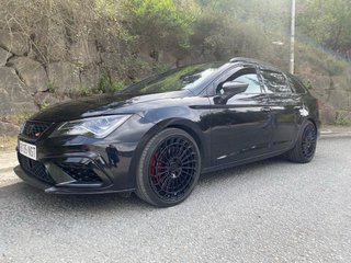 SEAT Leon cupra ST