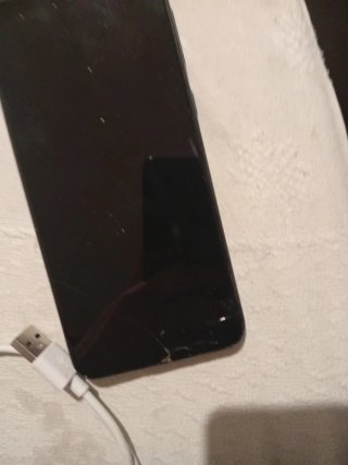 Móvil Samsung Galaxy A10s está prácticamente nuevo