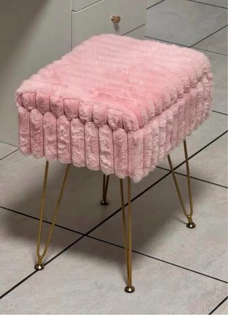 Taburete Rosa Pelo Sintético Patas Doradas