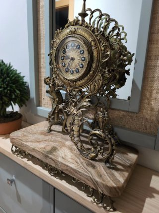 Reloj de sobremesa Luis XV Bronce y Mármol