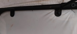 (73)  Silla de forja con asiento tapizado