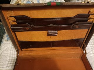 Valigetta vintage Gucci marrone