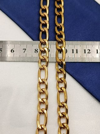Collar Figaro in Acciaio Inox Dorato