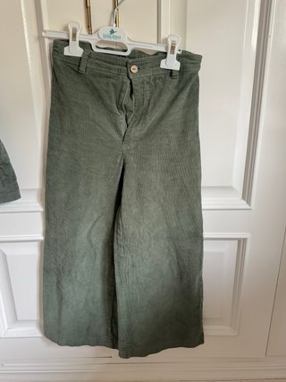 Conjunto niña: jersey rosa y pantalón verde