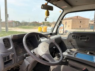 Nissan Cabstar 2006