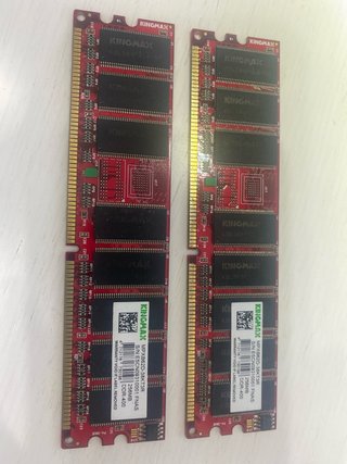 Memorie RAM Samsung DDR da 512 e 256 MB