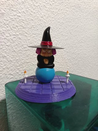 Figura Uranai Baba