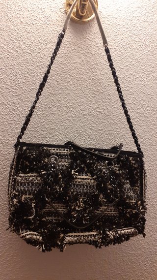 Bolso Purificación García negro y blanco