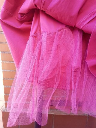 VESTIDO FUCSIA Y PEDRERÍA EVENTOS