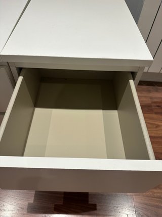 2 Mesitas de noche blancas ikea malm