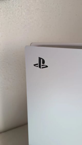 PlayStation 5 (PS5)