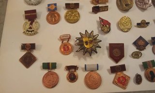 Colección de medallas e insignias RDA
