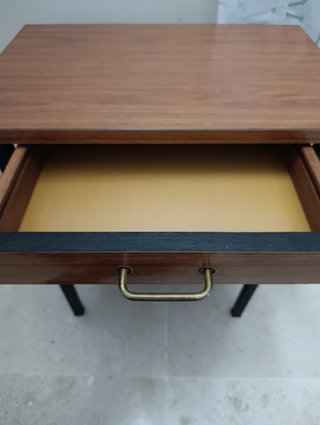 (74) Mesita auxiliar madera y metal