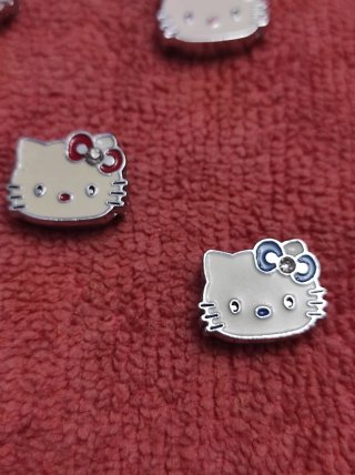 10 Colgantes Chanel Corazón Estrella Hello Kitty