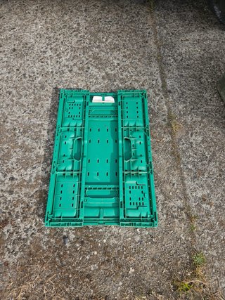 Cajas plegables de plástico verdes