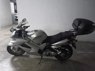 Honda VFR 800 - Moto Deportiva
