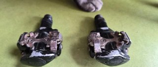 Pedales automáticos Shimano