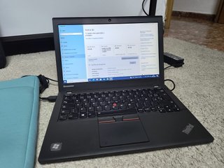 Portátil Lenovo ThinkPad i5 5Gen 8GB RAM 450GB Ssd