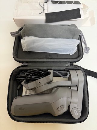 DJI Osmo Mobile 3 Combo + Contrapeso (Como nuevo)