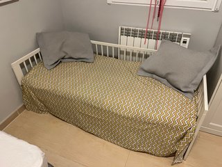 Cama infantil blanca IKEA