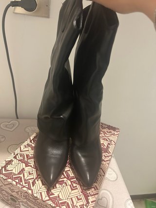 Stivali neri in pelle donna