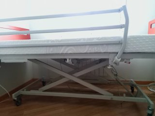 Cama articulada eléctrica