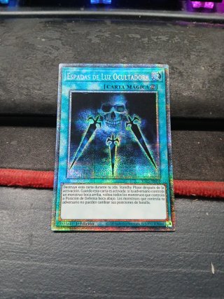 Yu-Gi-Oh! Espadas de Luz Ocultadora
