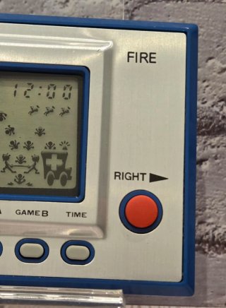 FIRE - Silver Series (CIB) - MATCHING SERIALS