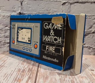 FIRE - Silver Series (CIB) - MATCHING SERIALS